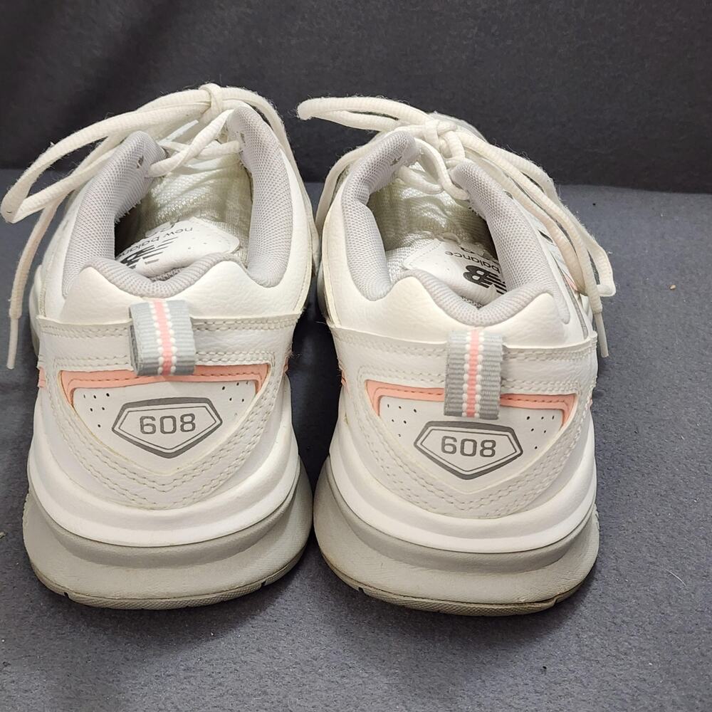 New Balance 608 Shoes Womens Size 10.5 White Pink Gray Leather ABZORB Walking - Picture 7 of 13